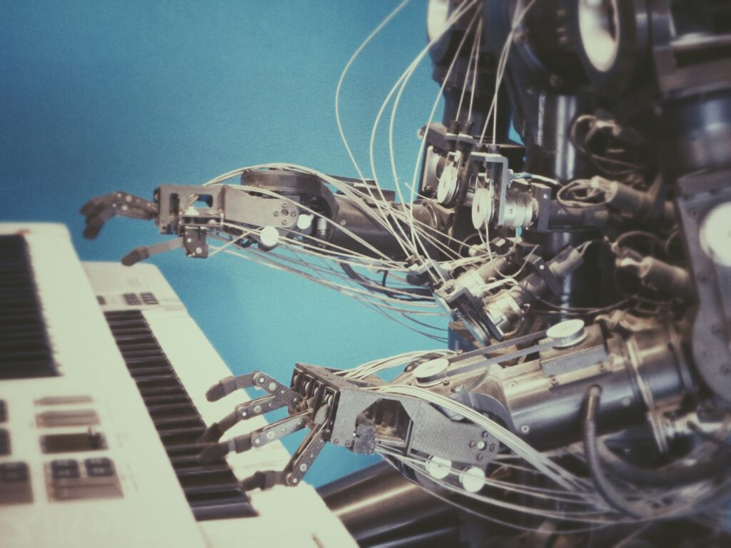 《連結》讀後心得:六個重點看懂哈拉瑞新書談 AI 資訊革命 2 robot playing piano