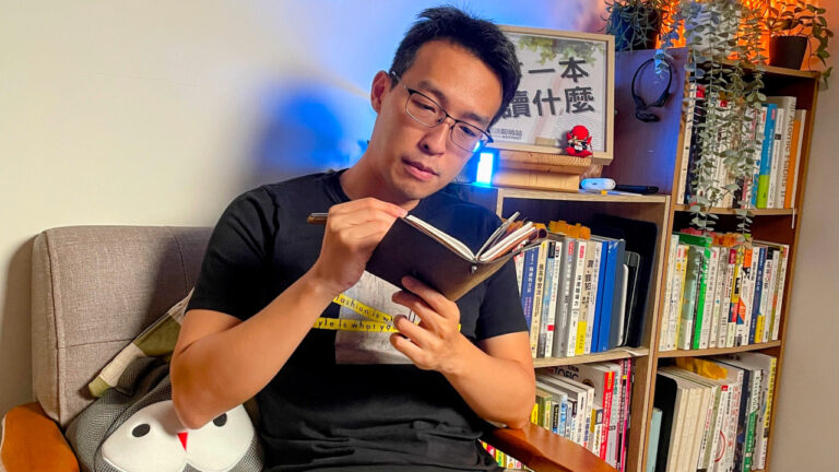 從3天放棄到2000天堅持：我用三招養成日記習慣