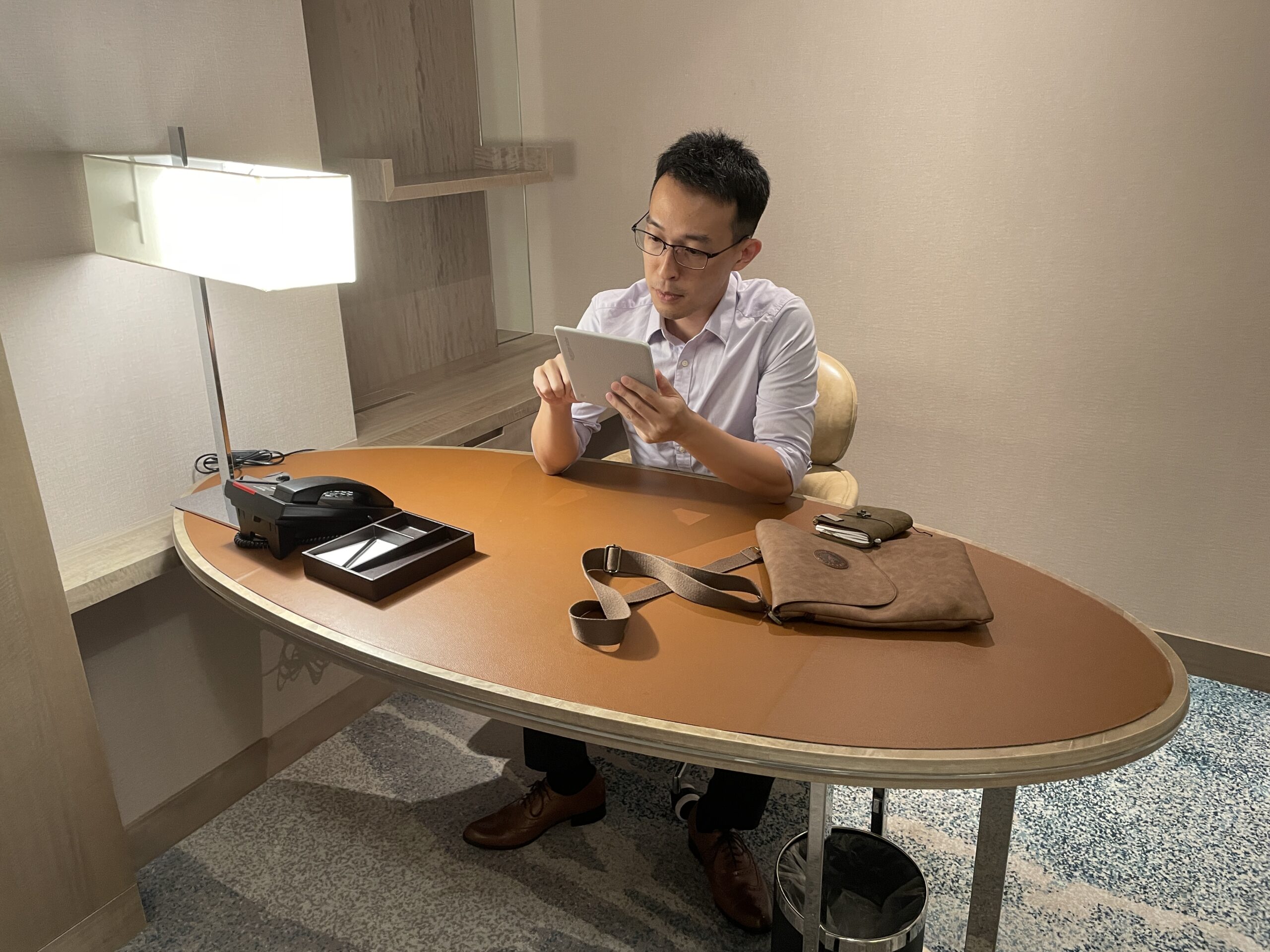 別再被情緒內耗！三個技巧，讓負面情緒成為成長助力